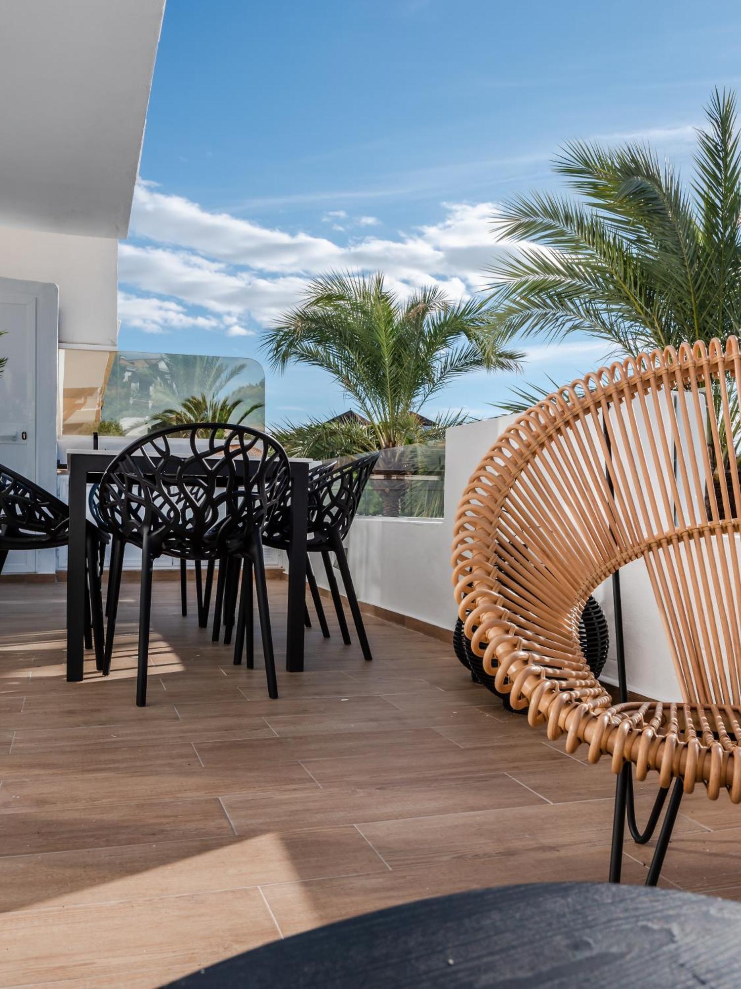 3 Bdrm Stylish Apt W Pool In Puerto Banus Μαρμπέλλα Εξωτερικό φωτογραφία