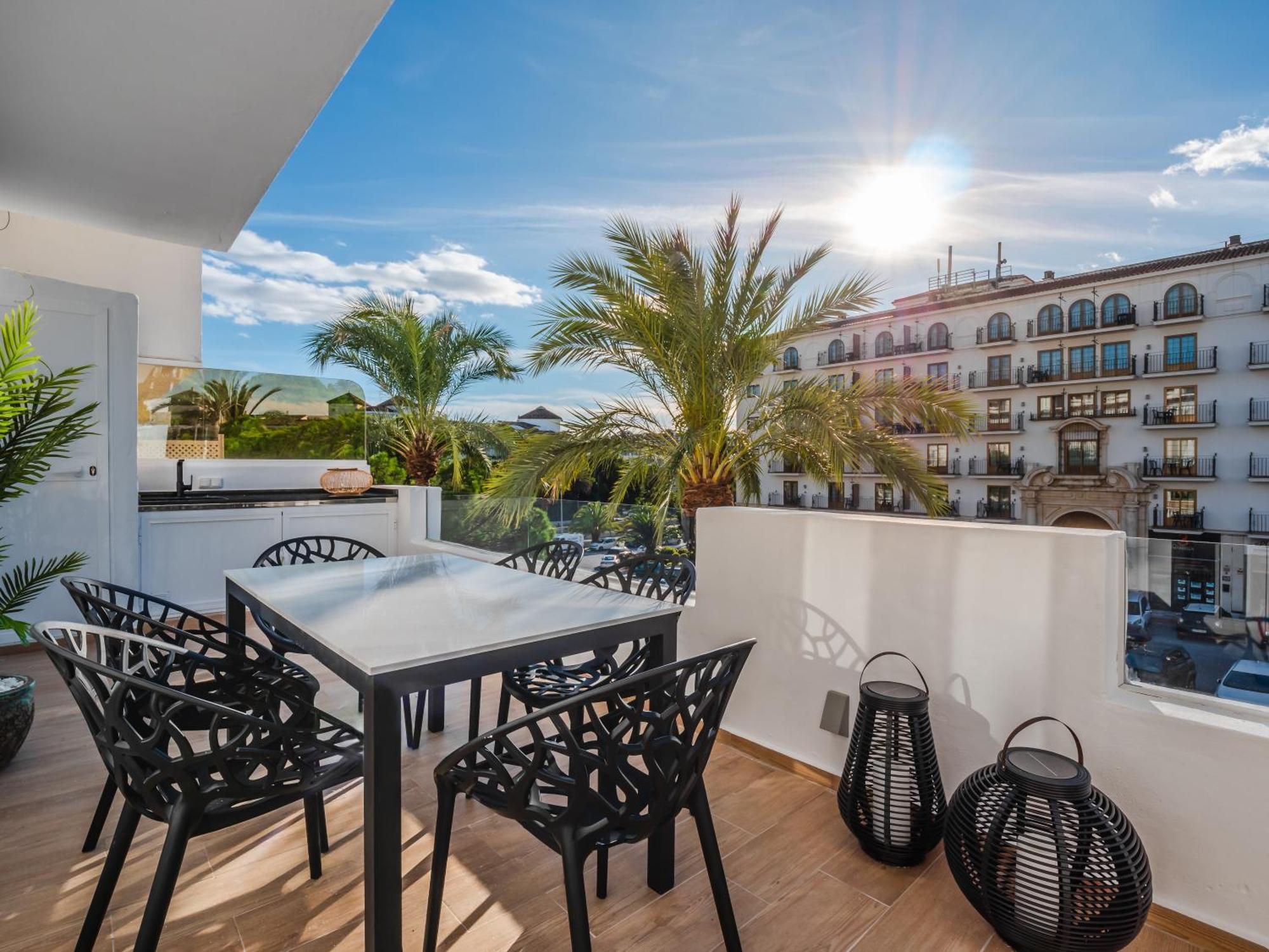 3 Bdrm Stylish Apt W Pool In Puerto Banus Μαρμπέλλα Εξωτερικό φωτογραφία